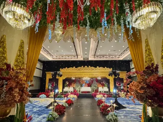 Crafting Dream Weddings The Elegance of Traditional Modern Receptions at Our Bonang Ballroom
